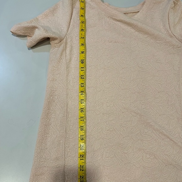 Loft Textured short Sleeve Blouse size Small - Picture 5 of 6